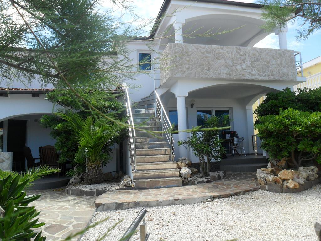 Vila Filipasic Apartment Vir Exterior foto