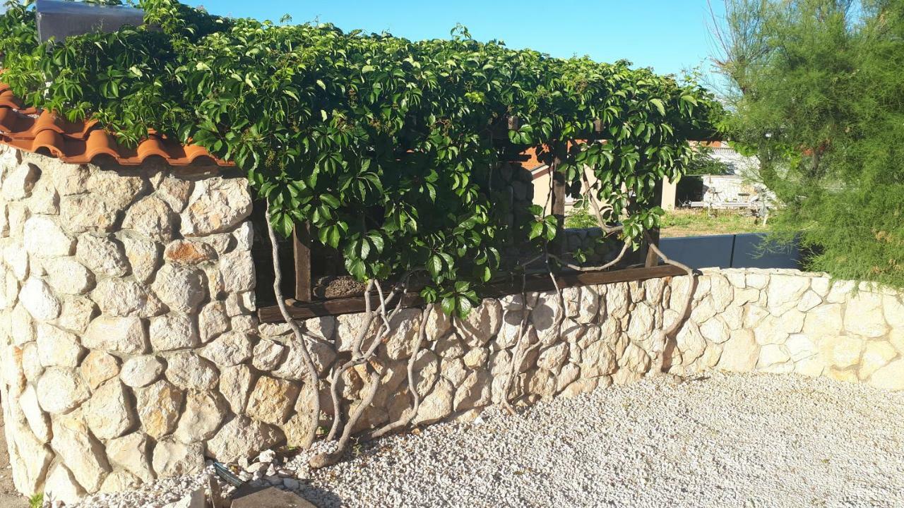 Vila Filipasic Apartment Vir Exterior foto